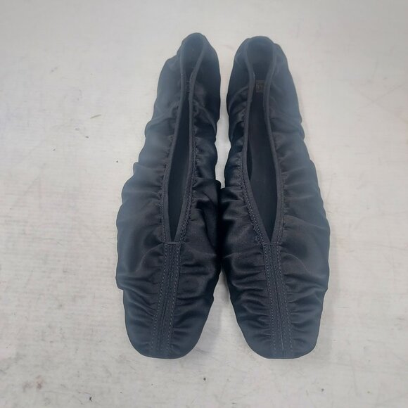 TOTEME Black Ruched Satin Ballerina Flat Shoe TOTEME Black Ruched Satin Ballerina Flat Shoe